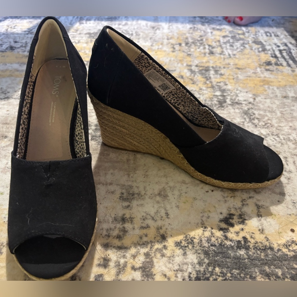 TOMS Black Peep-Toe Wedge Espadrilles